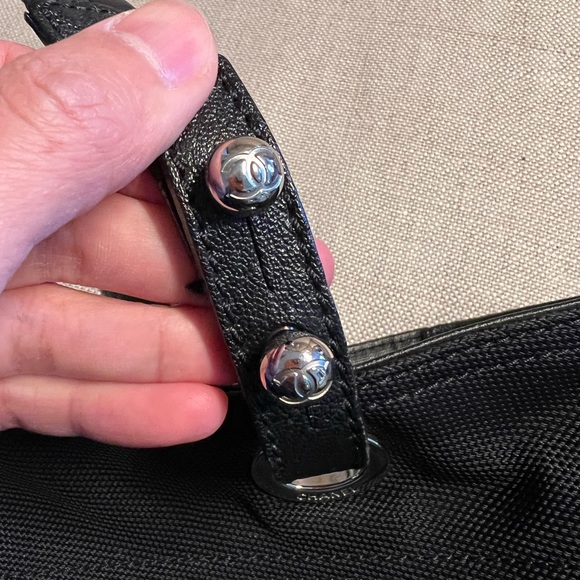 Excellent Condition Authentic Chanel Biarritz Tote with pouch - Picture 9 of 13